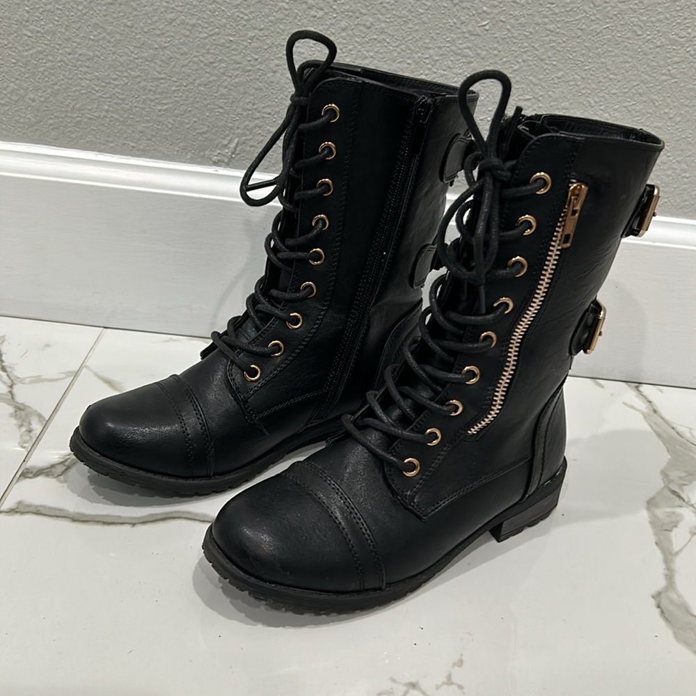 Gorgeous girl boots